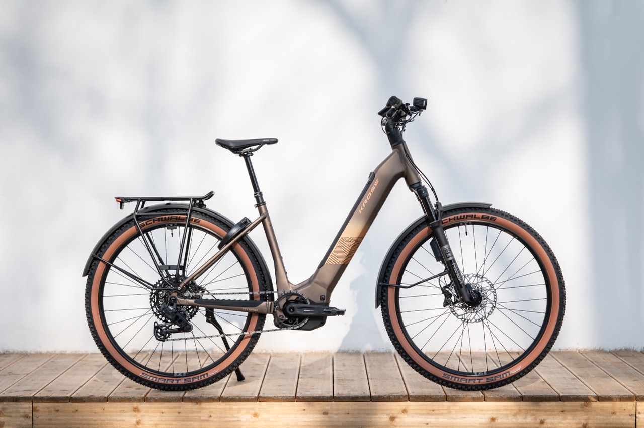 Influx Hybrid 6.0 SUV